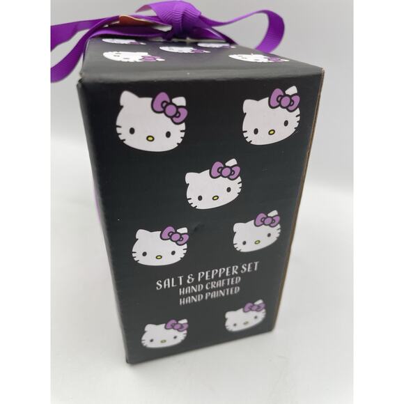 Hello Kitty Halloween Salt and Pepper Shakers by Blue Sky - NEW in Gift Box - Picture 10 of 11